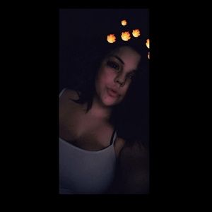 Meet your Posher, Hailey